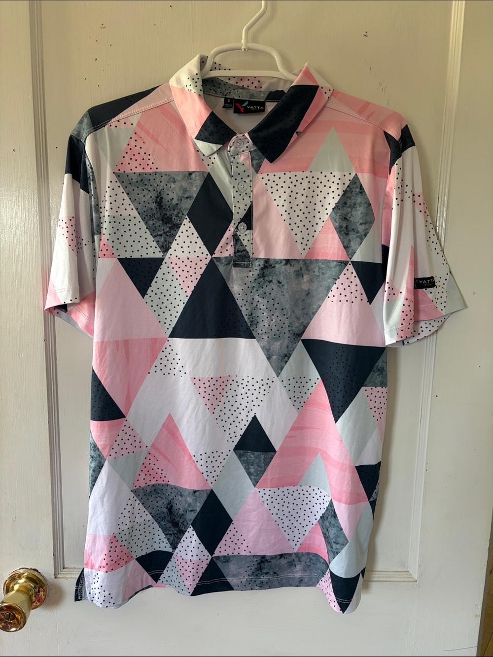 Yatta Golf Geo-Print Pink & Black Men’s Polo Shirt Size Small EUC